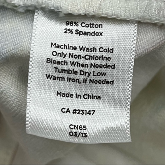 Talbots Jeans 10/30 Heritage Slim Crop All Over Print Butterflies Stretch - Picture 7 of 9